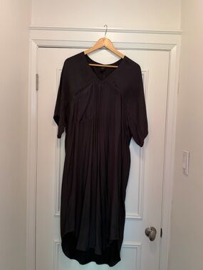 Smythe Relaxed V-Neck dark grey  Midi Dress